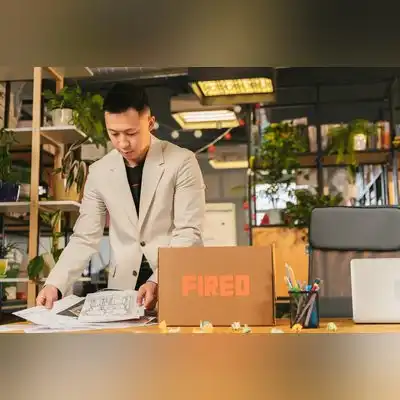 万武芊